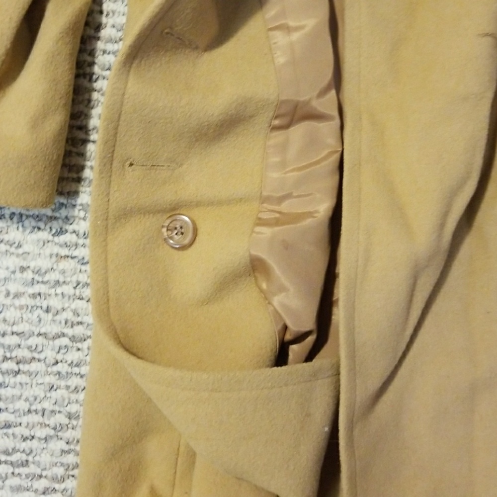 Winter coat - Picture 4 of 5